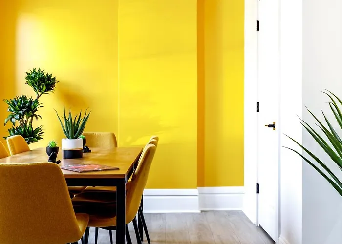 Jungle House Boutique Residences - Downtown & Short North Holiday home