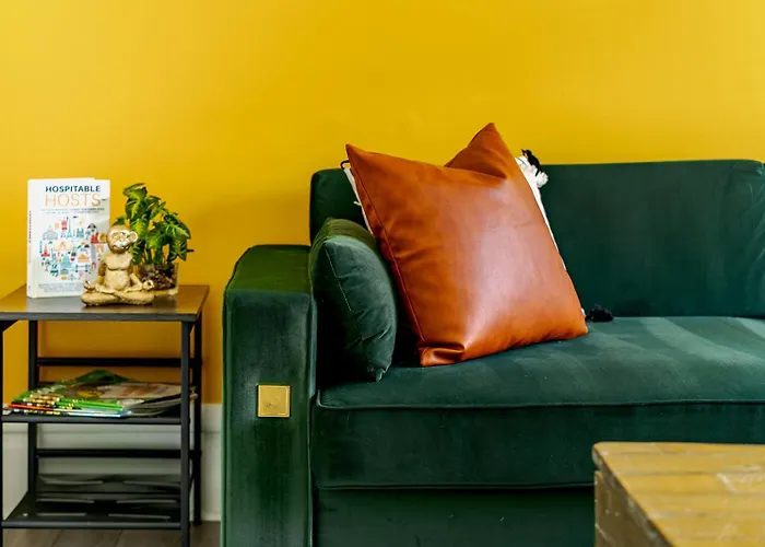 Jungle House Boutique Residences - Downtown & Short North Holiday home