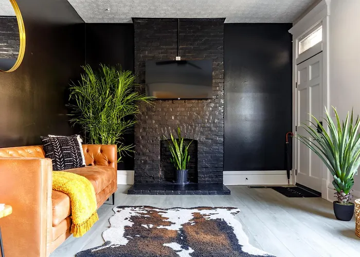Jungle House Boutique Residences - Downtown & Short North Holiday home