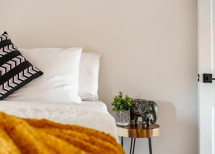 Jungle House Boutique Residences - Downtown & Short North Columbus