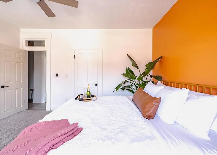 Jungle House Boutique Residences - Downtown & Short North * Columbus