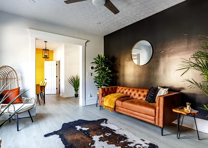 Jungle House Boutique Residences - Downtown & Short North