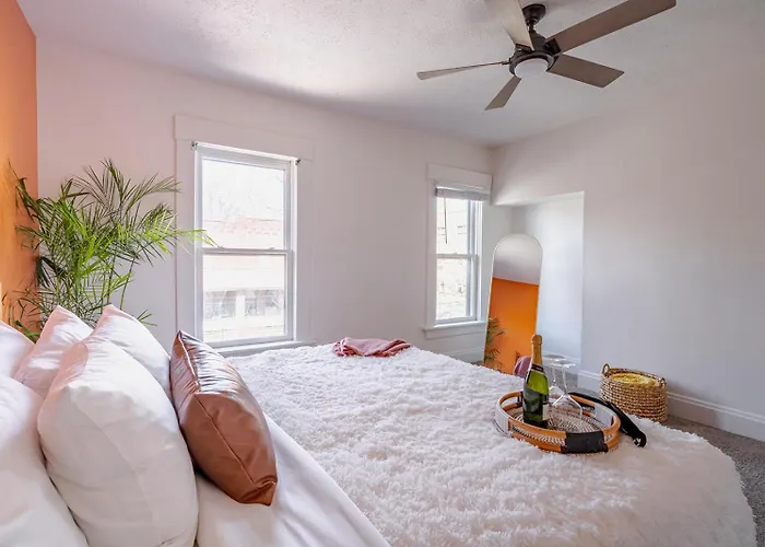 Jungle House Boutique Residences - Downtown & Short North Holiday home *