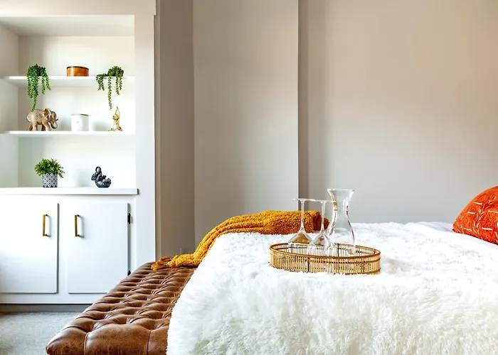 Jungle House Boutique Residences - Downtown & Short North