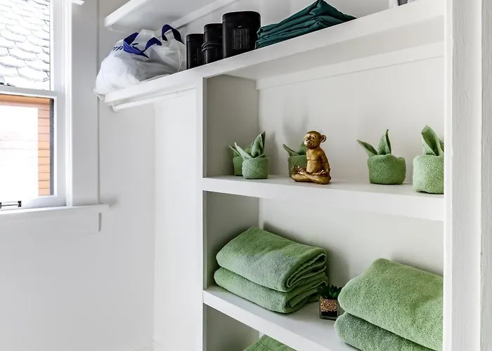 Holiday home Jungle House Boutique Residences - Downtown & Short North *