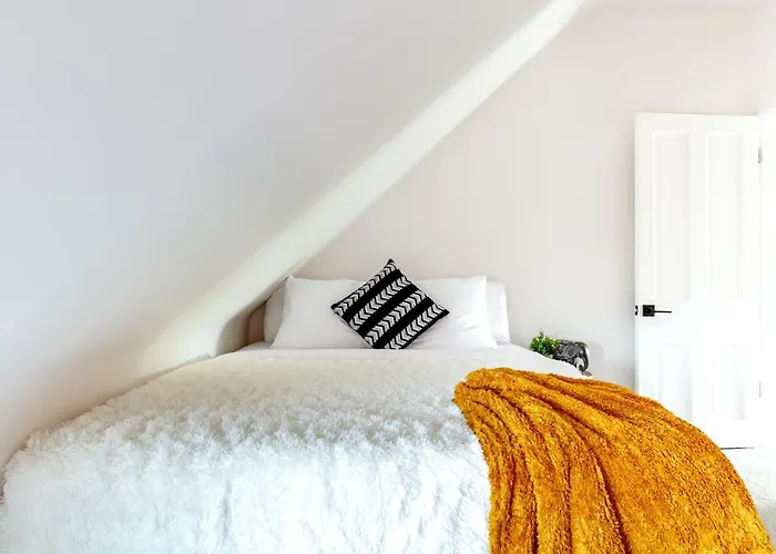 Jungle House Boutique Residences - Downtown & Short North